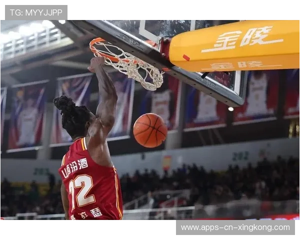 CBA上海最后四秒补篮绝杀成为赛季封面