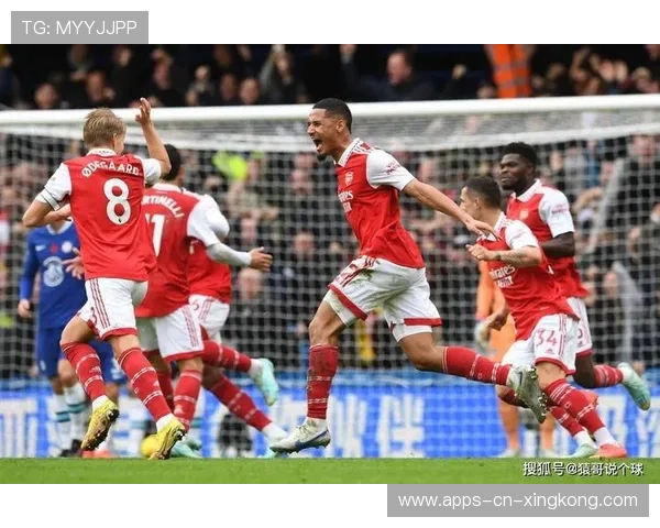 曼联反击切入极其犀利,布鲁诺低射擦柱而出